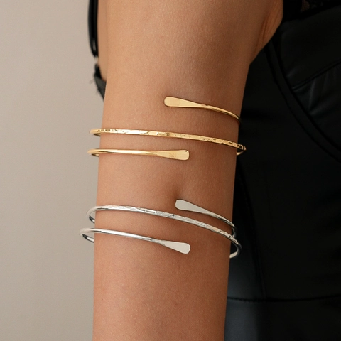 Double Layer Open Spiral Arm Cuff Bracelet Hammered Metal Adjustable Minimalist Geometric Upper Armband For Women