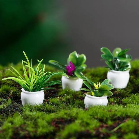 Mini Artificial Potted Plants Resin Simulation Greenery Dollhouse Accessories Micro Landscape Decor Desktop Ornament Modern