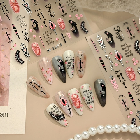 Gothique Halloween Autocollants Ongles Globe Oculaire Rouge Croix Clé Marquage à Chaud Argent Y2K Doux Cool Decals pour Femmes Décoration DIY