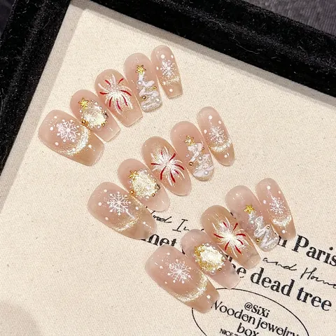 Christmas Press On Nails Handmade Snowflake Christmas Tree Artificial Pearl Glitter Winter Festive Reusable False Nails For Women
