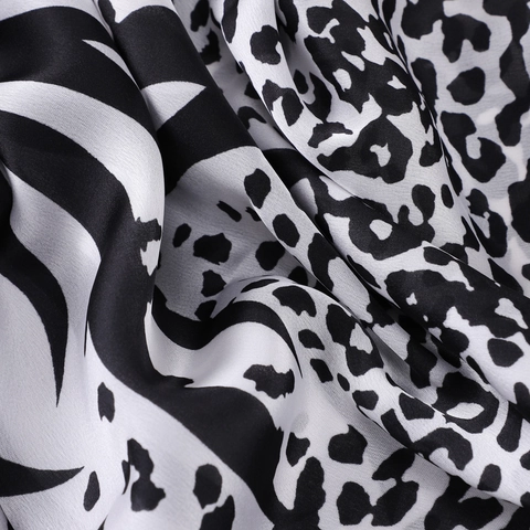 Écharpe Élégante en Polyester Imprimé Léopard et Zèbre pour Femme Châle Long Motif Animal Doux Imprimé Léger Respirant