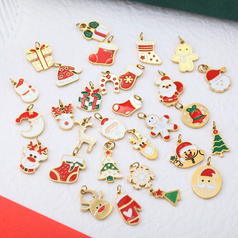 Dijes Navidad Esmalte Acero Inoxidable Para Joyería DIY Colgantes Papá Noel Reno Muñeco De Nieve Árbol Chapado Oro
