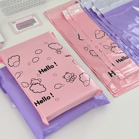 Cute Cartoon Bear Poly Mailers Shipping Bags Plastic Waterproof Self Sealing Mailing Envelopes For Packaging