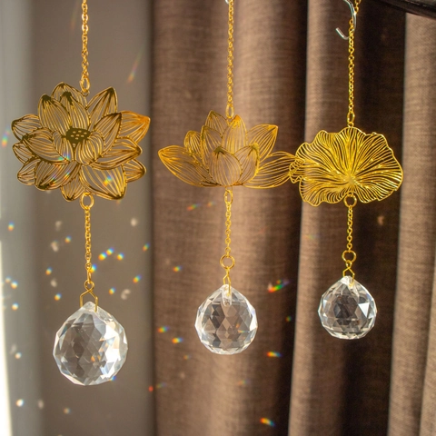 Crystal Brass Sun Catcher Lotus Ginkgo Leaf Window Hanging Ornament Rainbow Maker Decorative Home Garden Car Pendant