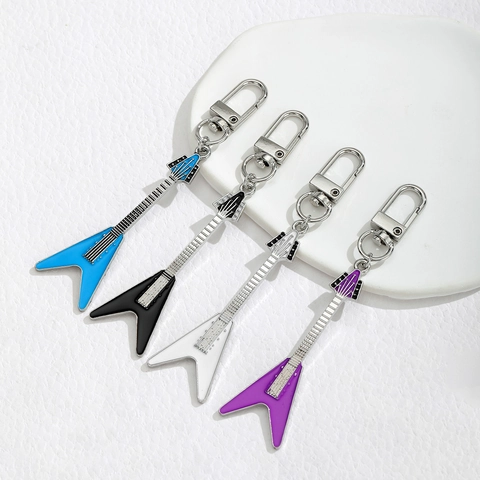 Creative V-Shaped Electric Guitar Alloy Keychain Pendant Metal Keyring Accessory For Bag Car Key Music Lover Gift