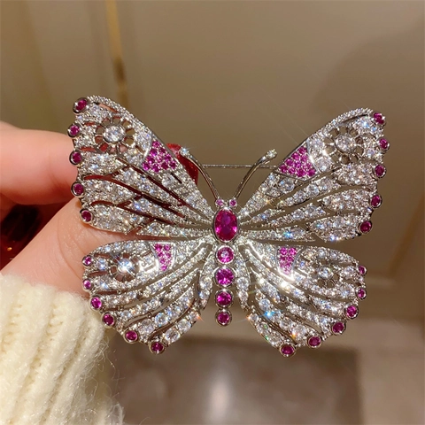 Vintage Luxus Hohl Schmetterling Brosche Pin Für Damen Elegant Kupfer Zirkonia Eingelegt Strass Korsage Bankett Schmuck Geschenk