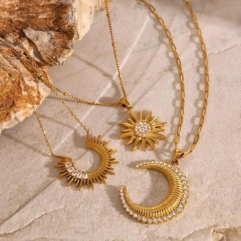 Collar con Colgante de Sol y Luna de Circonia en Acero Inoxidable de Lujo Joyería Celestial Dorada para Mujer Fiesta