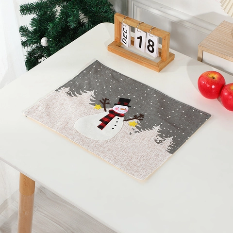 Christmas Placemats Santa Claus Snowman Embroidered Applique Dining Table Mats Imitation Linen Festive Holiday Decor