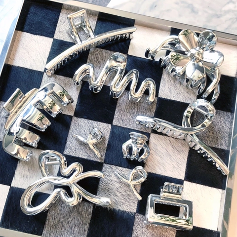 Silver Plated Metal Hair Claw Clips Cool INS Style Shark Clamp Minimalist Liquid Metal Geometric Hairpins For Women