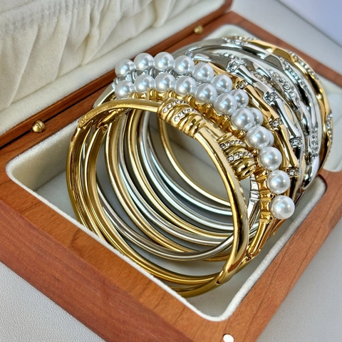 Elegant Stainless Steel Bangle 18K Gold Plated Cubic Zirconia Artificial Pearl Wave Bamboo Waterproof Fashion Jewelry Women