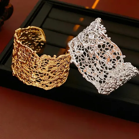 Bracciale Rigido In Rame Pizzo Svuotato Per Donna Fascia Larga Trama Di Lava Irregolare Polsino Aperto Gioielli