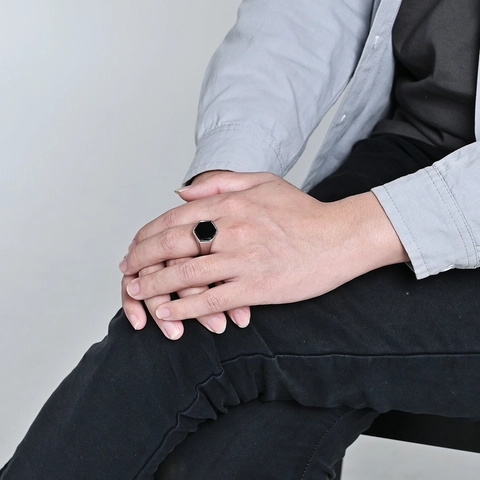Anillo De Sello Hexagonal Minimalista Acero Inoxidable Esmalte Negro Estilo Industrial Geométrico Joyería De Moda Unisex