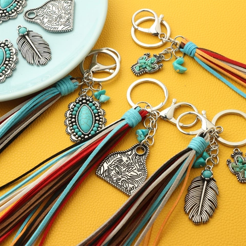 Bohemian Western Style Alloy Artificial Turquoise Feather Cactus Bull Tag Suede Leather Tassel Keychain For Women Ethnic Cowboy Bag Accessory
