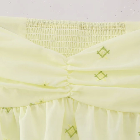Strapless Tube Top Women Embroidery Smocked Ruffle Peplum Hem Polyester Summer Sweet Fresh Crop Top