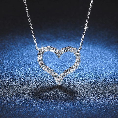925 Sterling Silver Heart Pendant Necklace Sparkling Moissanite Clavicle Chain Romantic Jewelry Gift For Women Wedding Party