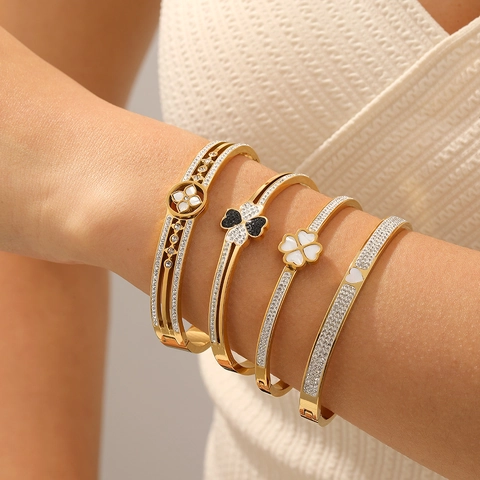 Bracciale Rigido Quadrifoglio Cuore Acciaio Inossidabile Placcato Oro Strass Conchiglia Gioielli Da Donna Elegante