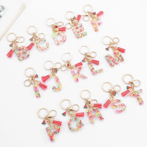 Llavero con Letra del Alfabeto de Resina Frutal con Inclusiones de Rodajas de Frutas Coloridas Anillo de Llave Dorado Borla Rosa Colgante de Sandía Regalo