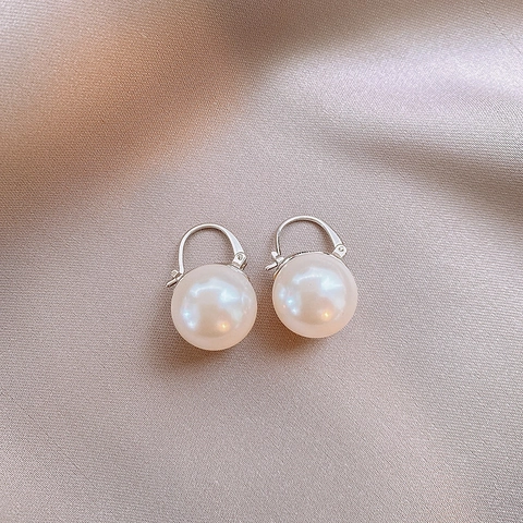 Elegant Round Artificial Pearl Earrings With Gold Plated Alloy Hoop Buckle Minimalist Jewelry For Women