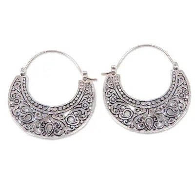 Vintage Bohemian Hoop Earrings Hollow Out Carved Floral Pattern Alloy Ethnic Gypsy Style Silver Color Retro Jewelry Women
