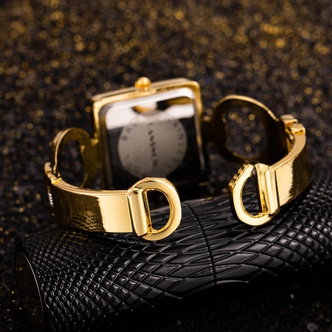 Fashion Women Quartz Watch Square Rhinestone Dial Alloy Bangle Bracelet Style Elegant Ladies Wristwatch Luxury Accessory