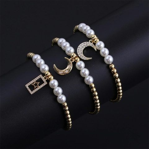 Bracciale Di Perline Di Moda Künstliche Perle Di Rame Placcate Oro Künstliche Perle Sintetiche Ciondolo Luna Stella Zircone Gioielli Da Donna