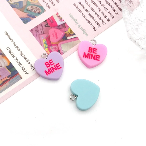 Dijes De Corazón De Resina Aleación Color Macaron Mate DIY Joyería Accesorios Letras Impresas Para Pendientes Pulseras Horquilla