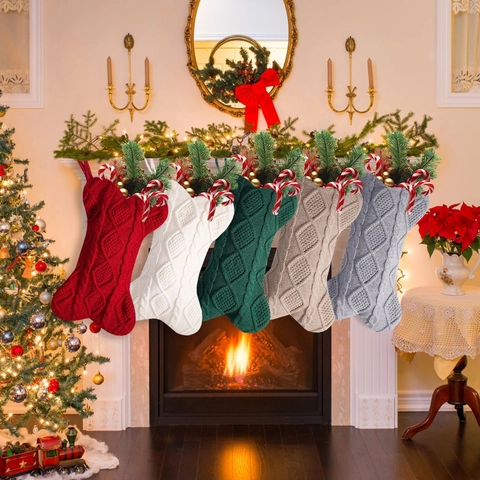 Bone Shaped Weihnachtsstrumpf Gestrickt Zopfmuster Haustier Feiertags Geschenktüte Weihnachtsbaum Kamin Dekoration