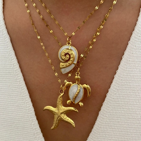 Ozean Thema Halskette Damen 18K Vergoldeter Edelstahl Meeresschildkröte Seestern Und Seeschnecke Anhänger Schmuck