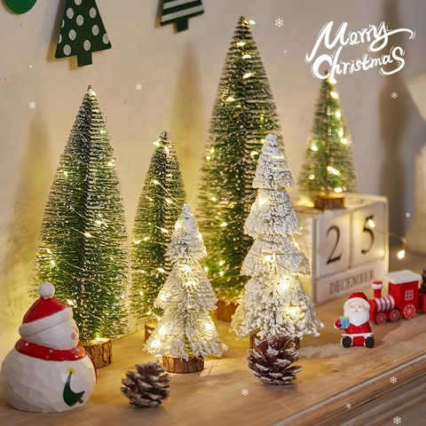 Mini Gevlokte Kerstboom Tafeldecoratie Met LED Warm Licht Houten Basis Kleine Kunstmatige Sneeuw Frosted Dennennaald Boom Tafel Decor