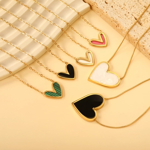 Collar Con Colgante De Corazón De Acero Inoxidable Chapado En Oro Con Nácar Esmalte Moda Joyería De Cadena De Clavícula Mujeres