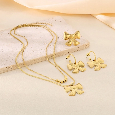 Schmuckset Schleife Herz Anhänger Doppelreihige Schlangenkette 18K Vergoldet Edelstahl Eleganter Stil Für Damen