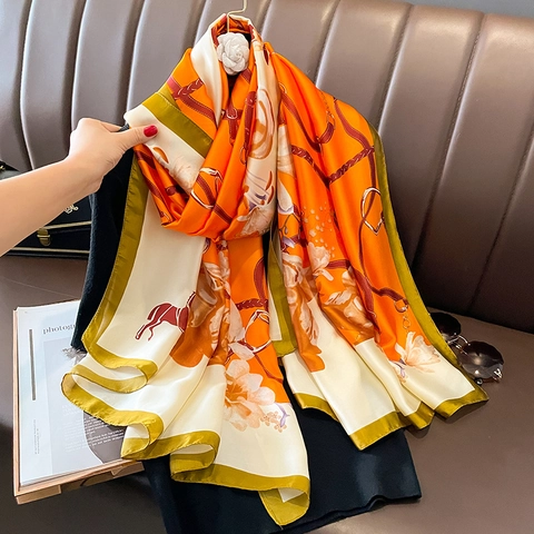 Sciarpa Donna Elegante Raso Sintetica Equestre Cavallo Catena Fiore Stampa Protezione Solare Estate Spiaggia Scialle Moda