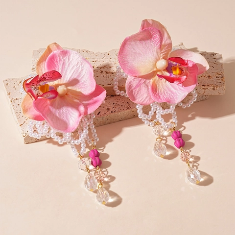 Pendientes Largos De Orquídea De Tela Rosa Con Borlas De Perlas Artificiales De Imitación Gotas De Cristal Y Poste De Plata Para Mujer
