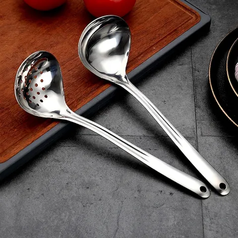 Cucchiaio Da Zuppa In Acciaio Inossidabile 304 Forma Di Cuore Schiumarola Manico Lungo Lucidato A Specchio Resistente Al Calore Utensile Da Cucina