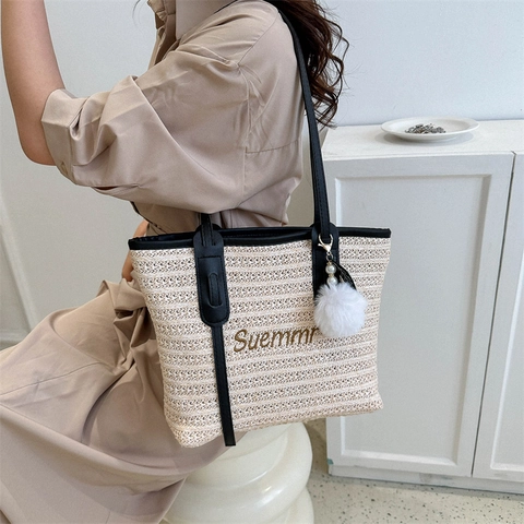 Bolso Tote De Paja Tejida De Verano Gran Capacidad Bolso De Hombro De Playa Informal Con Colgante De Pompones Para Mujer