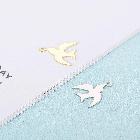 Pendente Uccello Ciondolo Rondine Acciaio Inossidabile DIY Accessorio Per Creazione Di Gioielli Forma Animale Minimalista Per Collana Bracciale