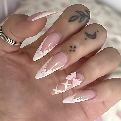 Unghie Finte Francesi Rosa Bianco Lungo Stiletto Con Fiocco In Resina 3D Stile Balletto Dolce Motivo In Pizzo