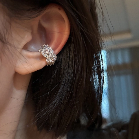 Elegant Zircon Flower Ear Cartilage Clip Copper No Piercing Luxury Round Shiny Non Pierced Earrings For Women