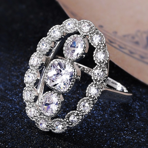 Luxury Women Engagement Ring Copper With Zircon Vintage Oval Hollow Design Rhodium Color For Wedding Social Events
