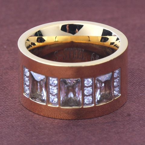 Quadratischer Zirkonia Geometrischer Ring Edelstahl 18K Vergoldet Breites Band Modeschmuck Für Damen