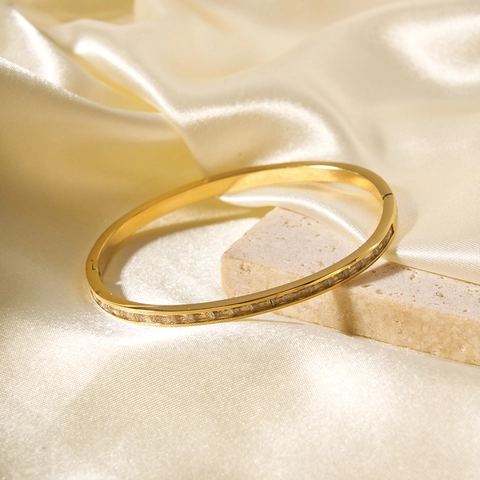 Vintage 18K Gold Plated Stainless Steel Bangle Bracelet With Rectangular Zirconia Rhinestones Fashion Hinged Women