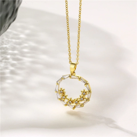 Collana Pendente Corona Cerchio Acciaio Inossidabile Zirconia Cubica Catena Clavicicola Gioielli Eleganti Donna