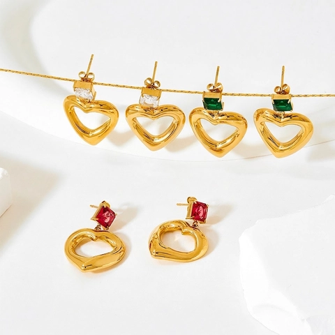 Luxury Stainless Steel Heart Shaped Rhinestone Stud Earrings Shiny Electroplated Geometric Hollow Love Earrings For Women Jewelry Gift