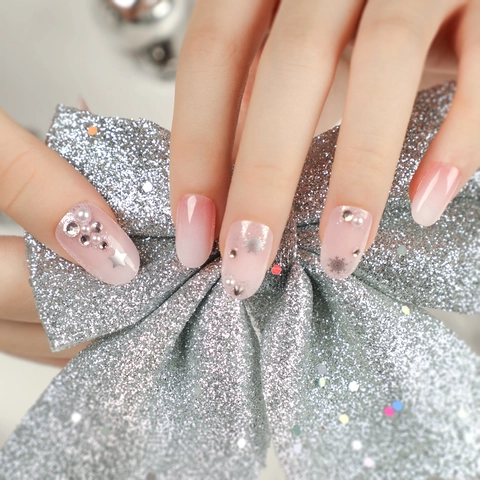 Pink Gradient Press On Nails Silver Snowflake Rhinestones Artificial Pearls Christmas Winter Theme French Style False Nails