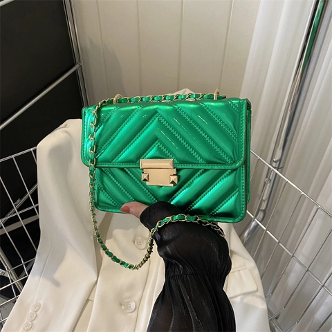 Borsa a Spalla da Donna in Pelle PU Trapuntata a V Tracolla Con Catena in Metallo Quadrata Piccola Borsa Per Pendolari