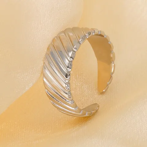 Gerippter Offener Ring Edelstahl 18K Vergoldet Verstellbar Croissant Wellenstruktur Für Damen