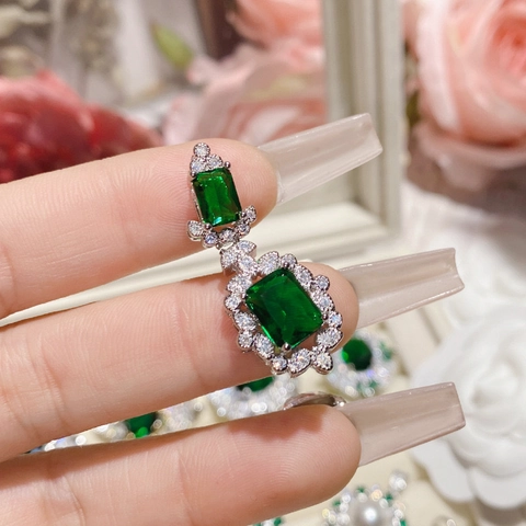 Orecchini Pendenti in Rame Vintage Zirconia Verde Smeraldo per Donna Lussuosi Orecchini a Goccia Rettangolari con Strass