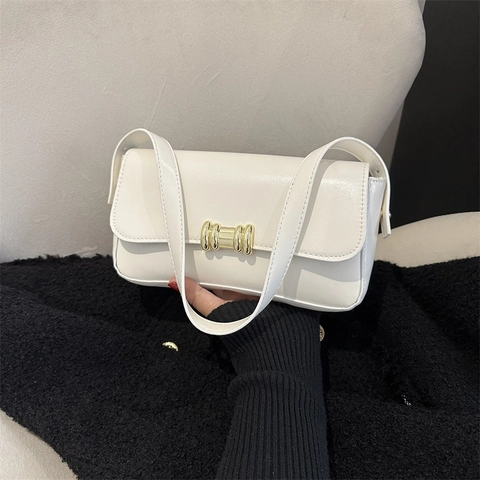 Sac Sous le Bras Rétro Français en Cuir PU Sac à Épaule Carré Minimaliste Boucle en Métal Doré Sac Mode Navettage