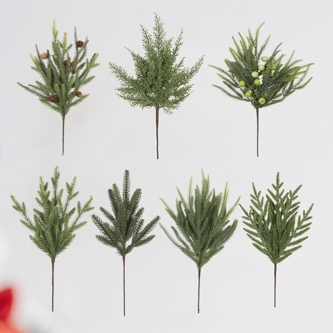 Ramas De Agujas De Pino Artificiales Decoración De Navidad Tallos De Follaje De Plástico Con Piñas Y Bayas Floral