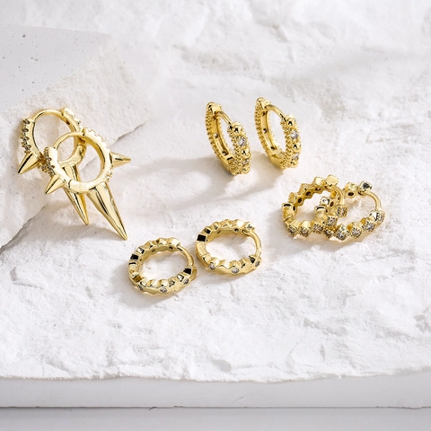 Cubic Zirconia Hoop Oorbellen Verguld Koper Geometrische Sierlijke Huggie Oorbellen Voor Vrouwen Minimalistische Stijl